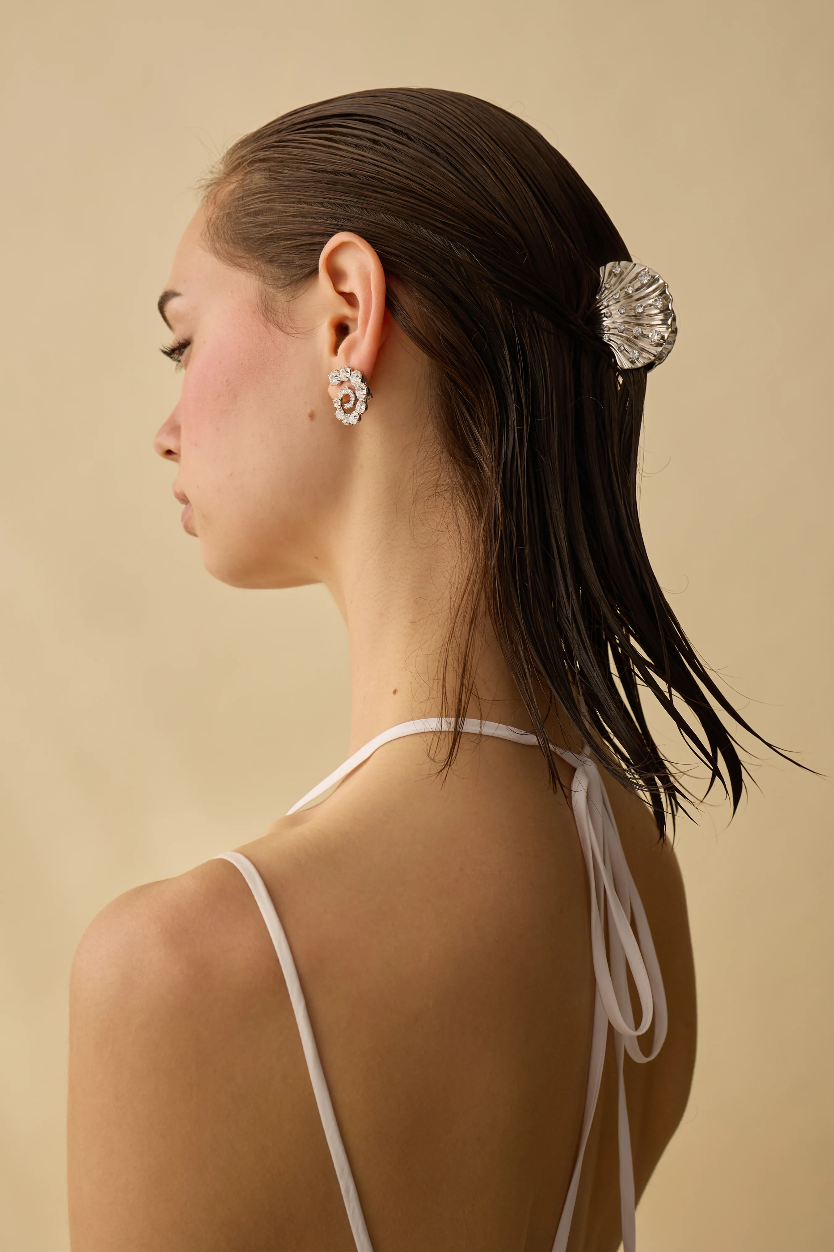 Crystal Shell Mini Claw Clip - Image 4