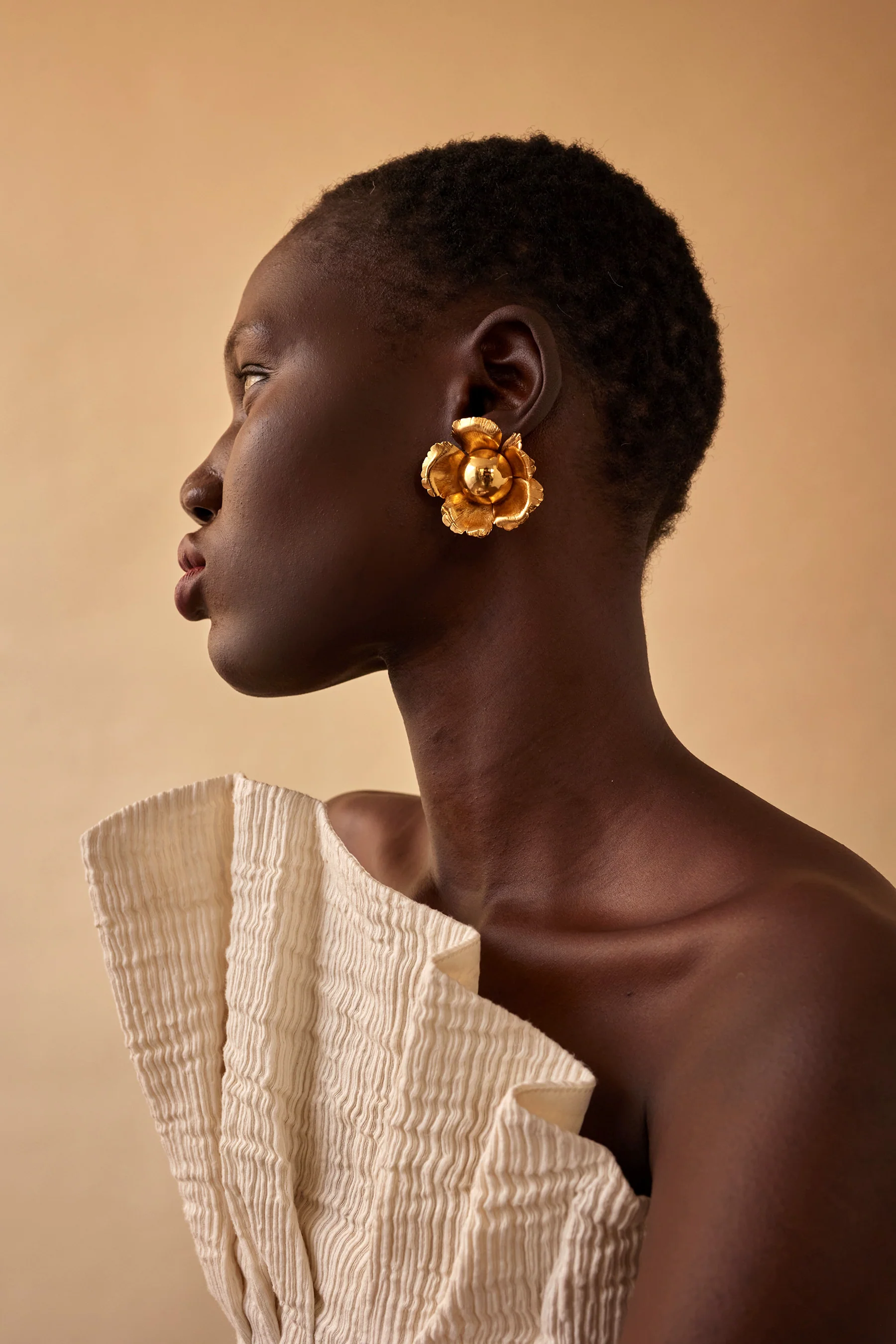 Eden Domed Stud Earrings - Image 7
