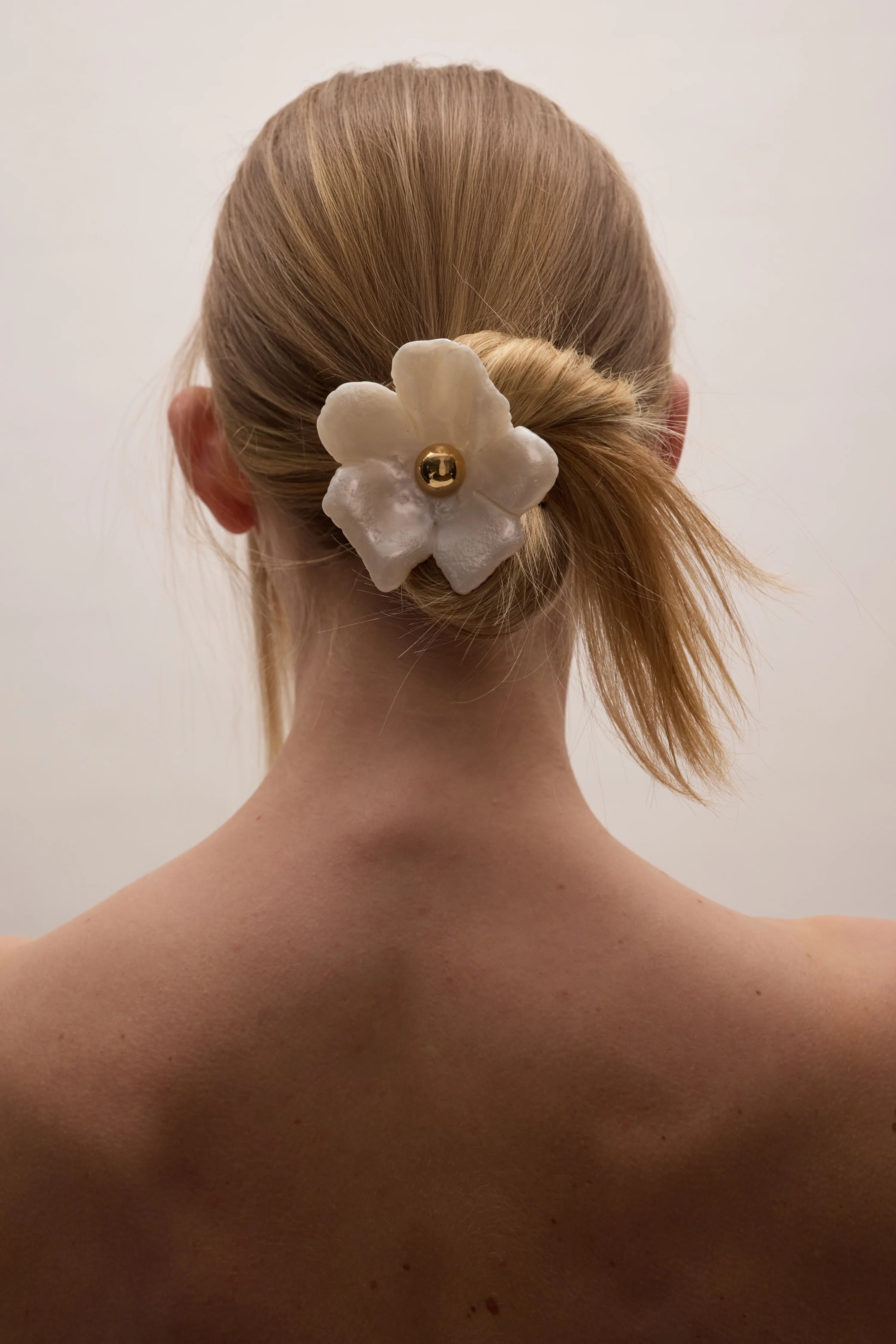 Eden Resin Medium Pony Cuff - Image 2