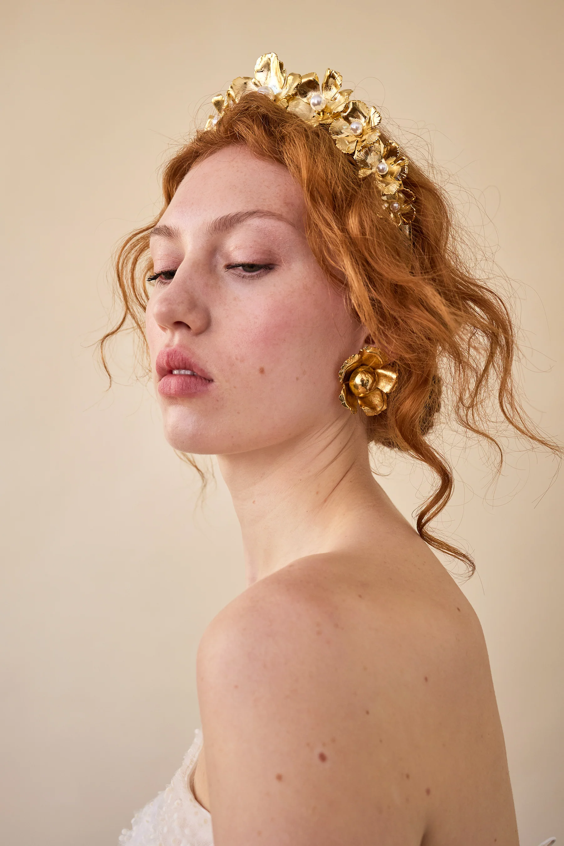 Eden Wide Pearl Crown - Image 5