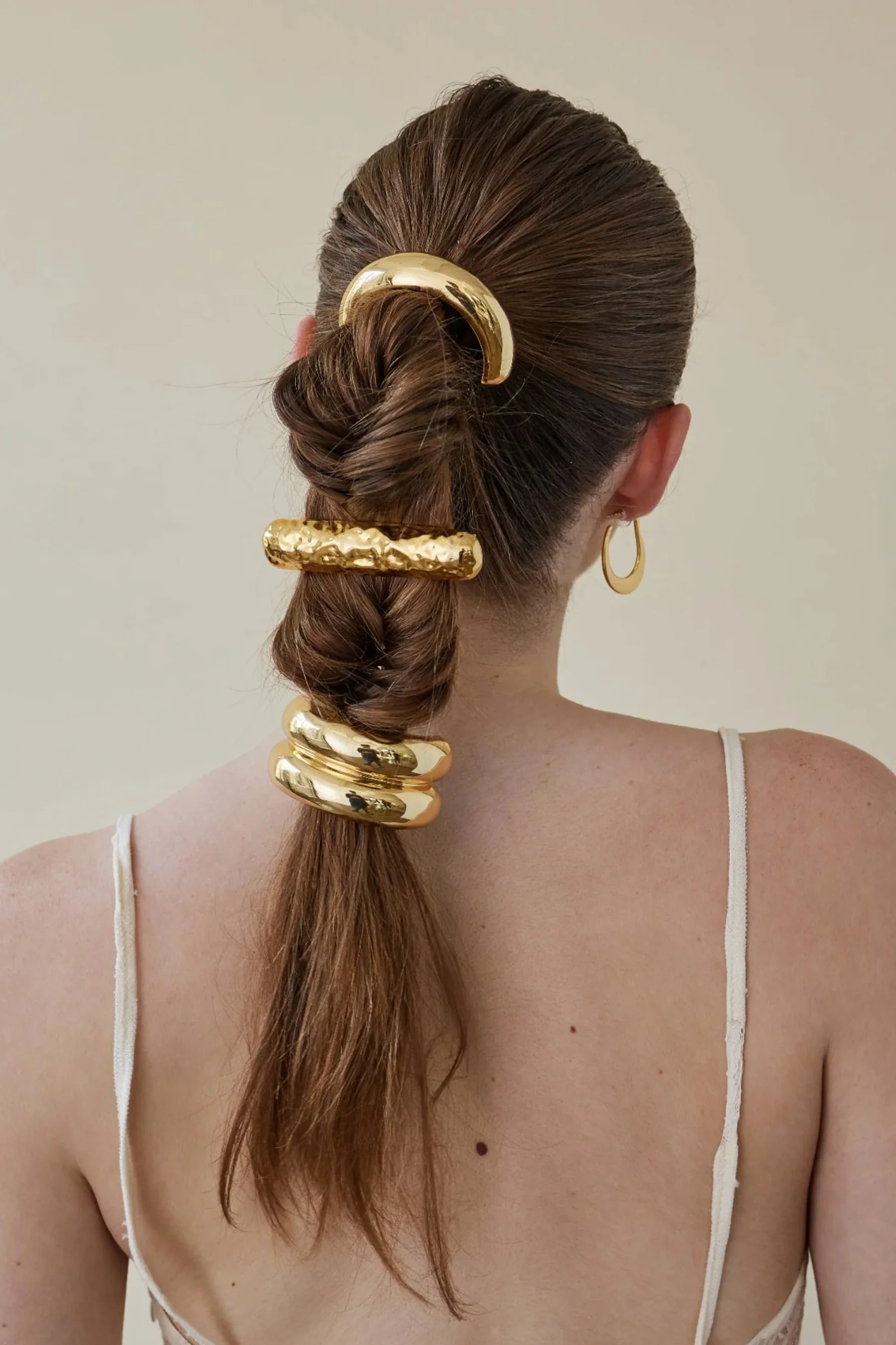 Glossy Double Arch Pony - Image 5