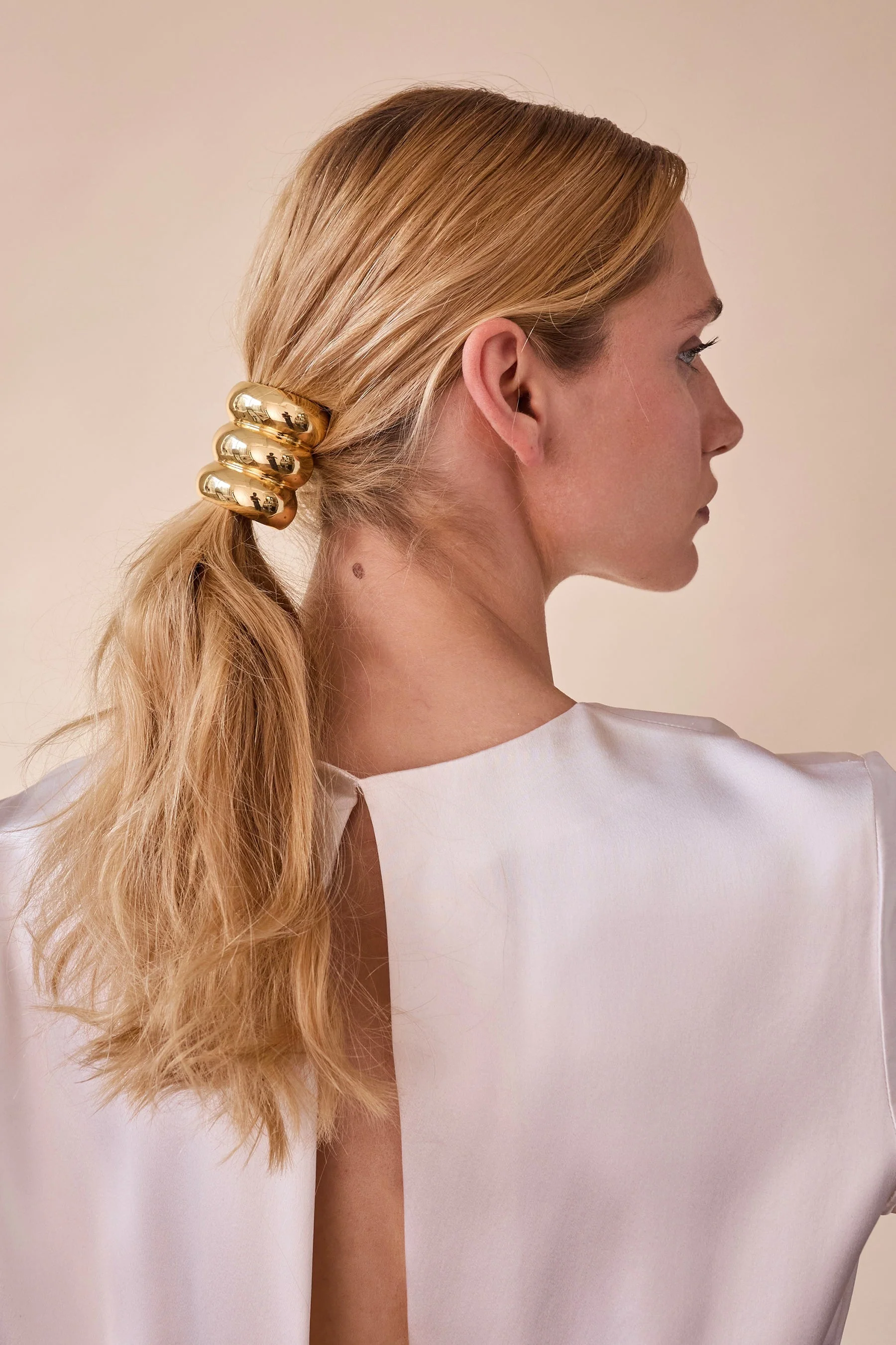 Glossy Triple Arch Pony Cuff - Image 8