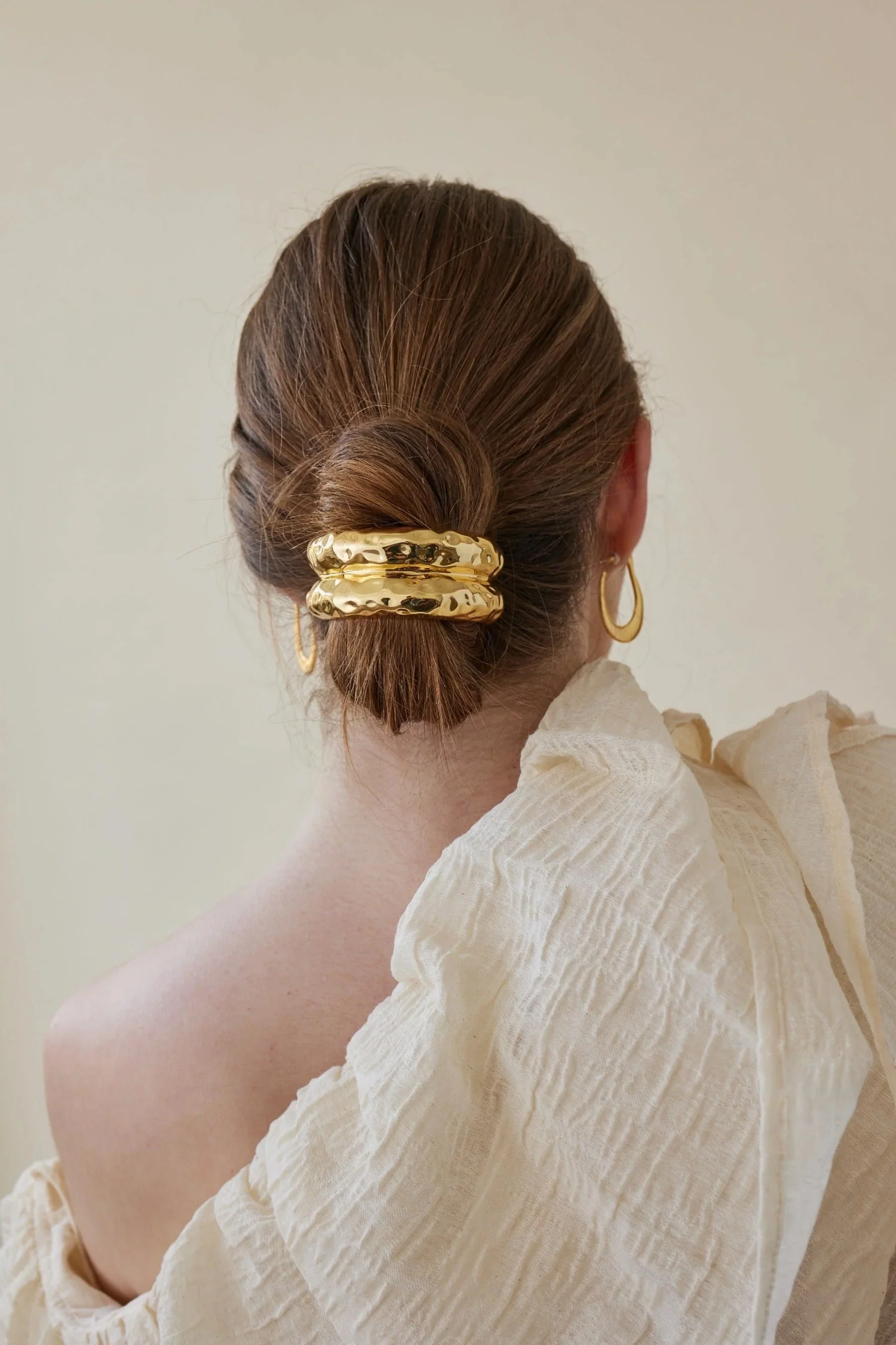 Hammered Double Arch Pony - Image 5