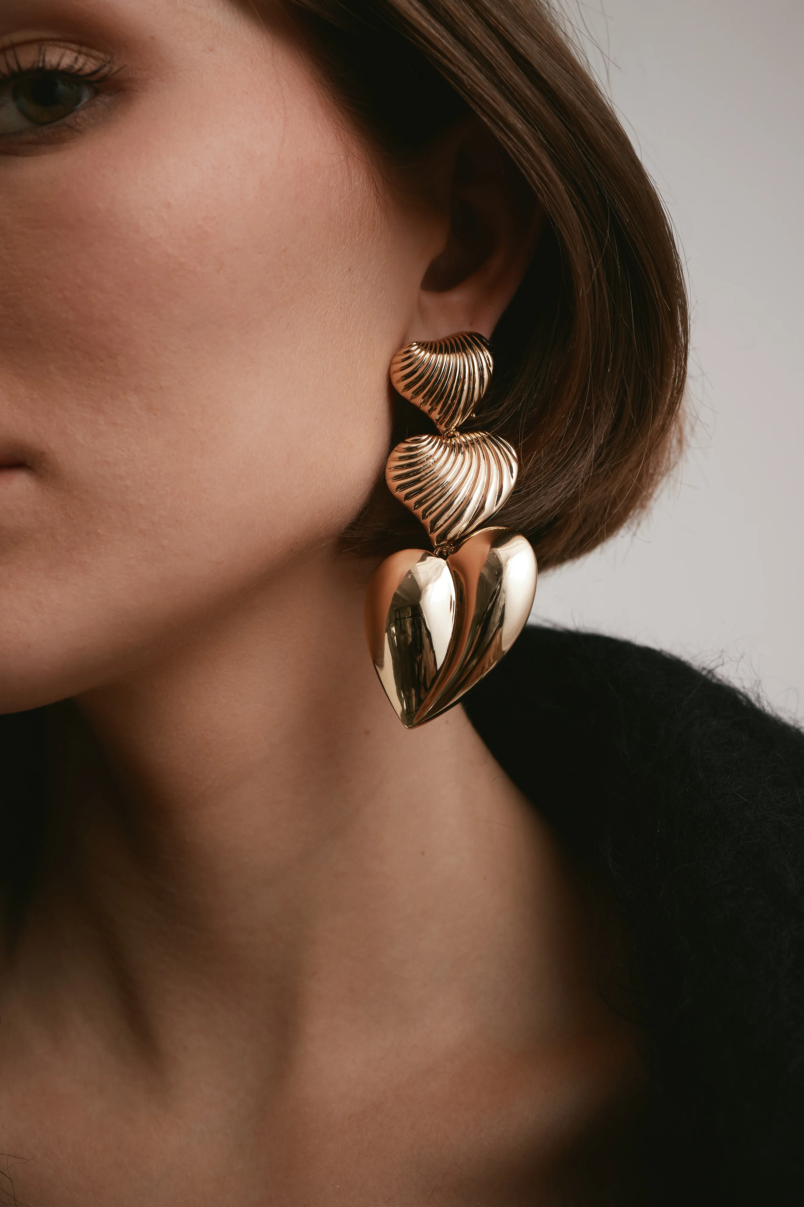 Juliette Heart Drop Earrings - Image 3