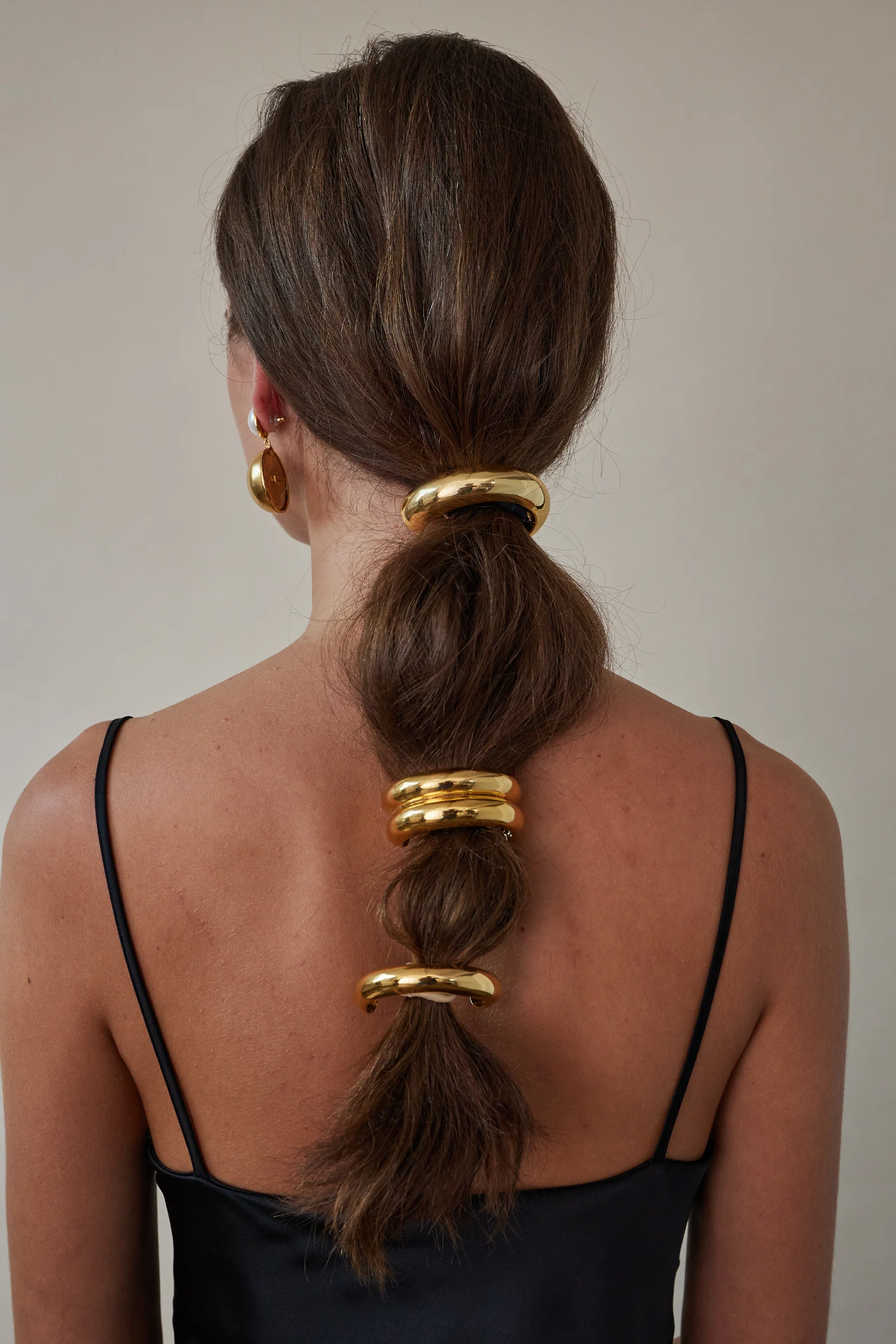 Petite Glossy Arch Pony - Image 6
