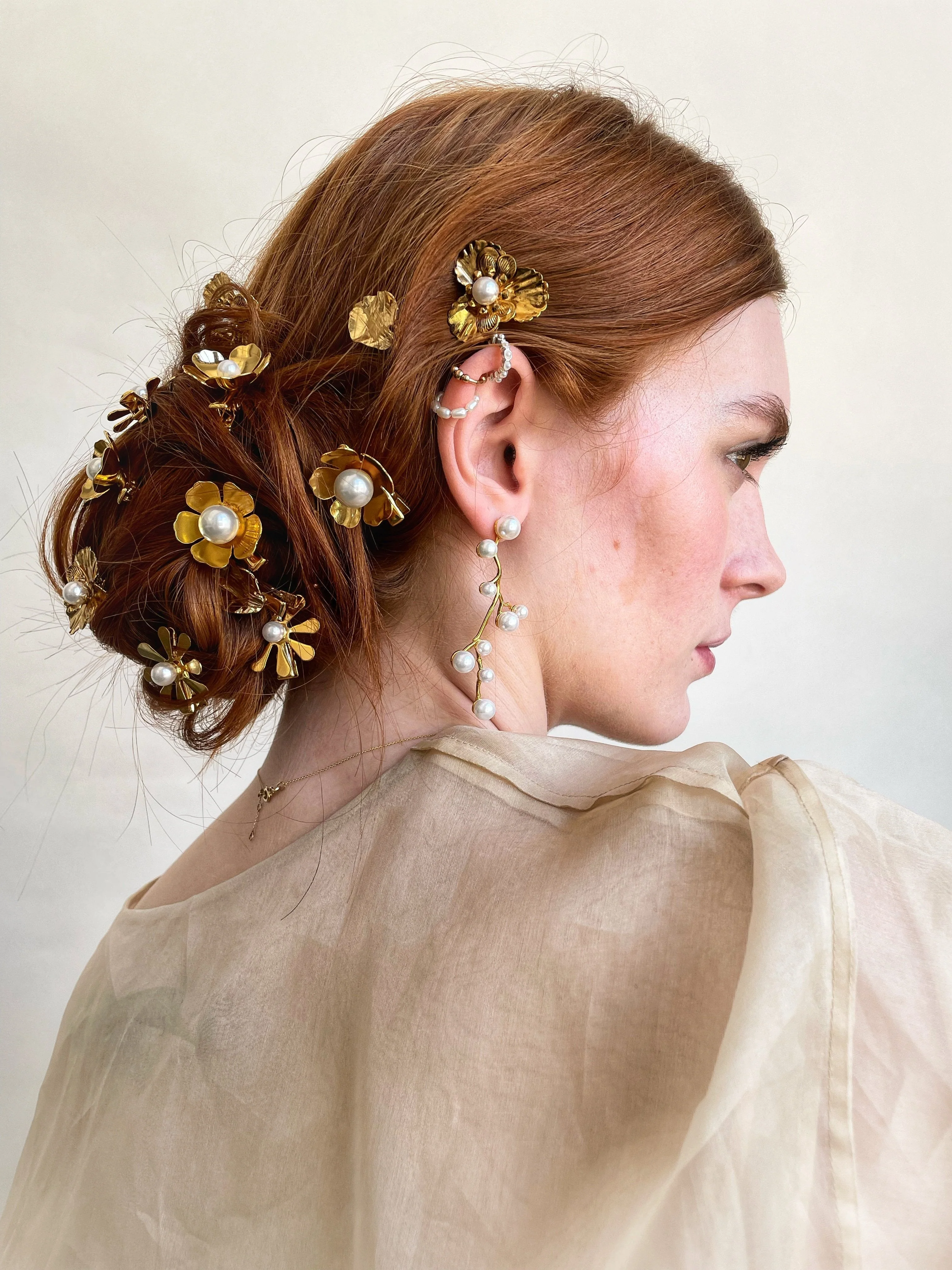 Philippa Pearl Flower Clip Set of 3 - Image 8