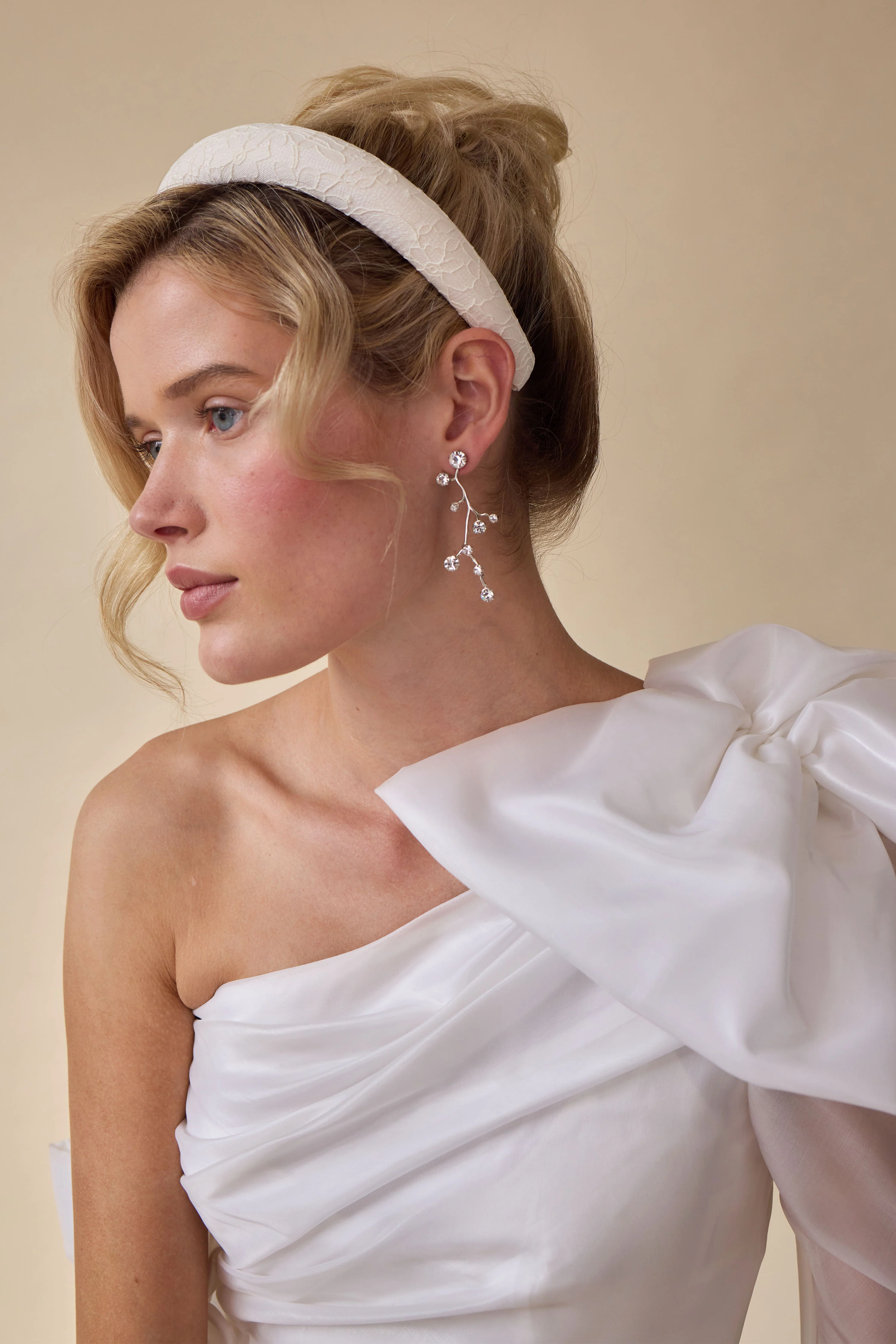 Robyn Lace Headband - Image 6