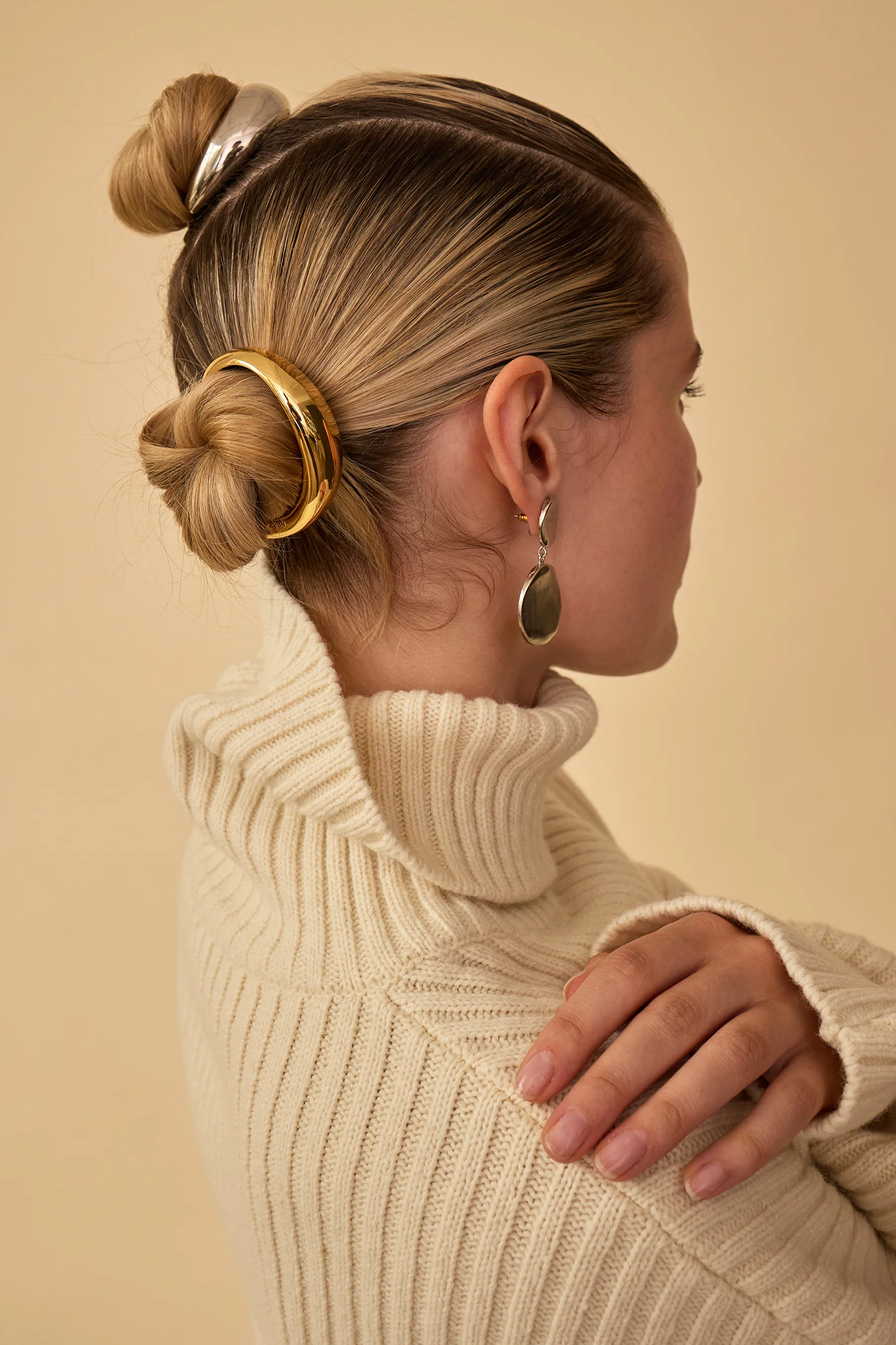 Wave Pony Cuff - Image 4