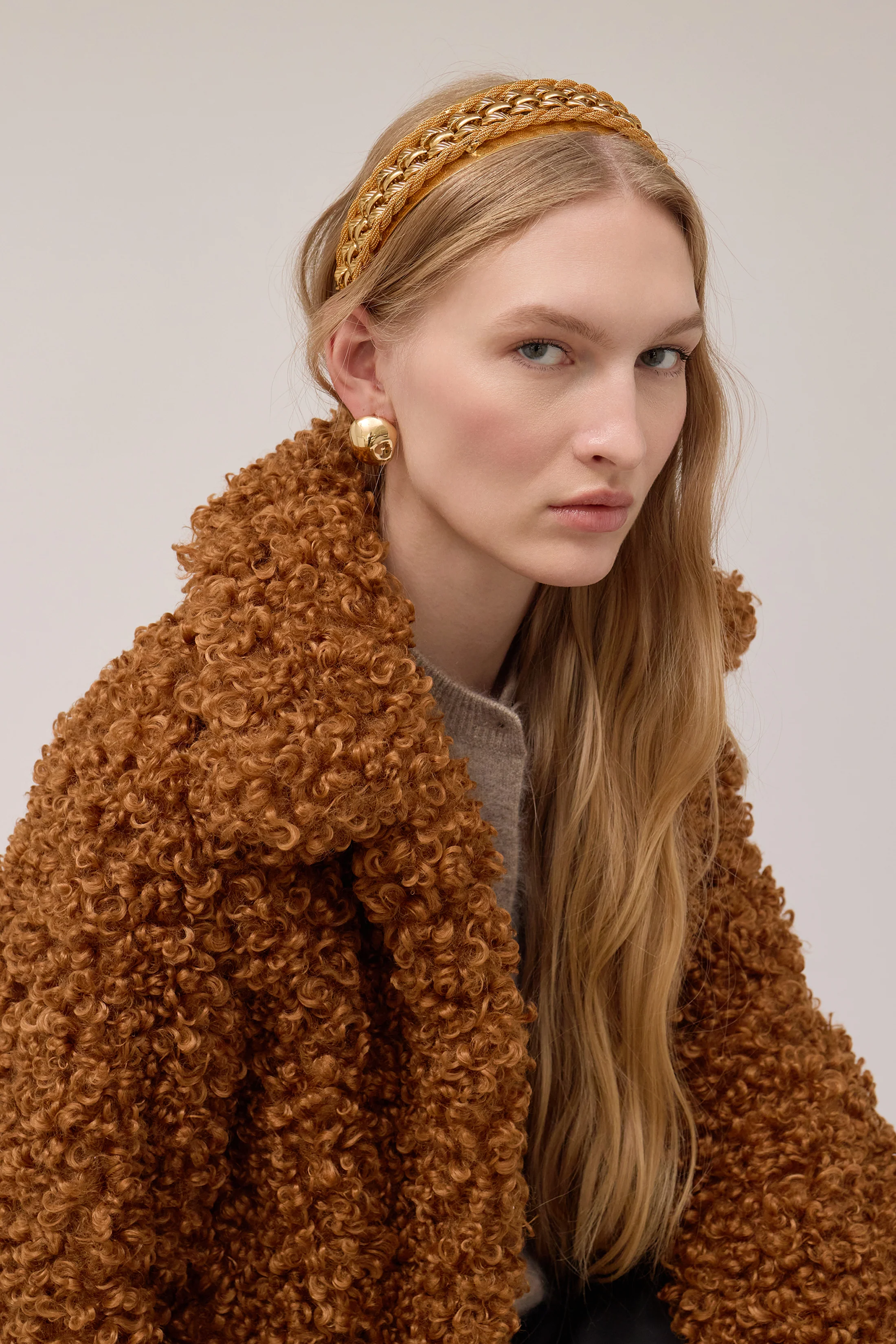 Zoe Petite Stud Earrings - Image 7