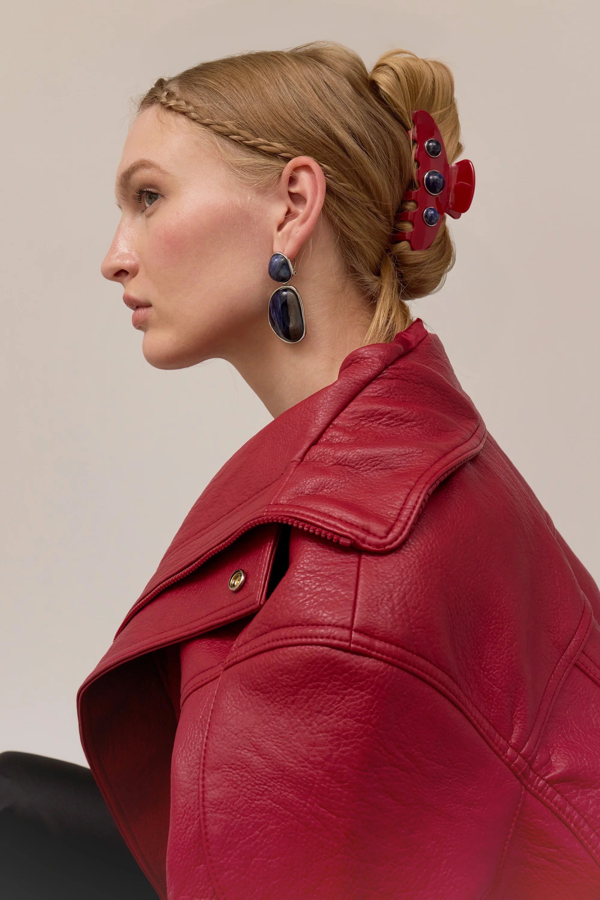 Zoe Stone Drop Earrings - Image 5